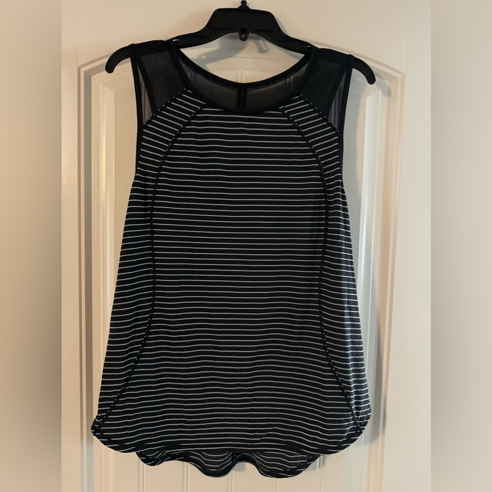 Lululemon gym tank top